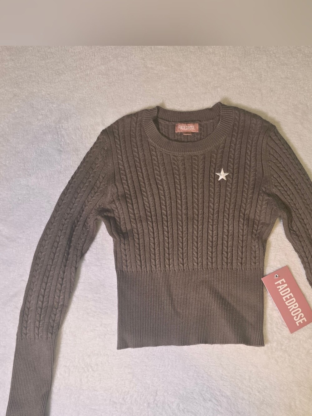 NWT FadedRose Cable Knit Sweater Olive Juniors Medium